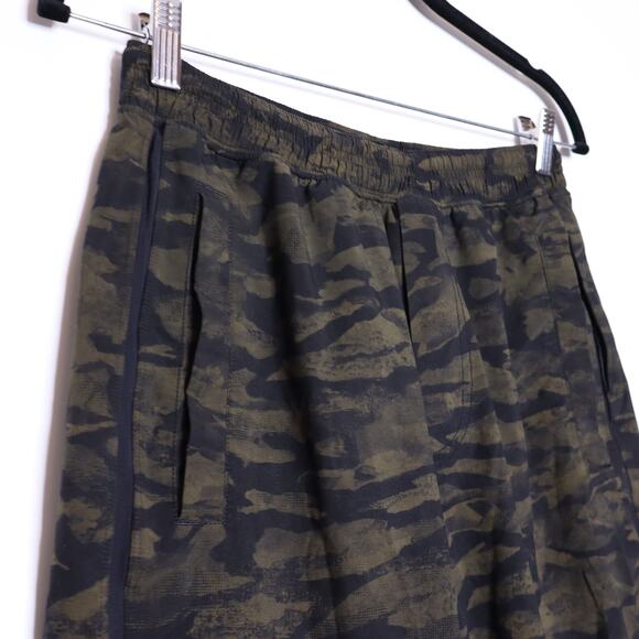LULULEMON Pace Breaker Short 9" Military Green Black Training Active Men's M - Picture 4 of 10